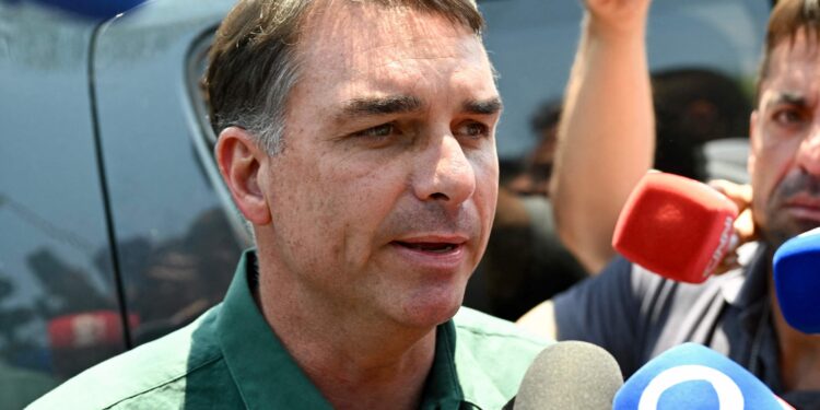Líderes del Grupo Libertad y Democracia oficializan su respaldo a la candidatura de Flávio Bolsonaro en Brasil
