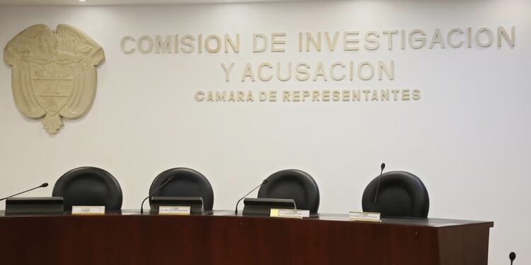 Comisión de Acusaciones de la Cámara acumula más de 2.400 procesos pendientes contra altos dignatarios