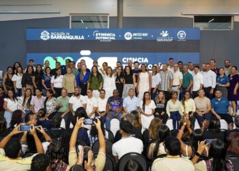 Alcaldía de Barranquilla intensifica controles y campañas pedagógicas contra la disposición ilegal de basuras en arroyos