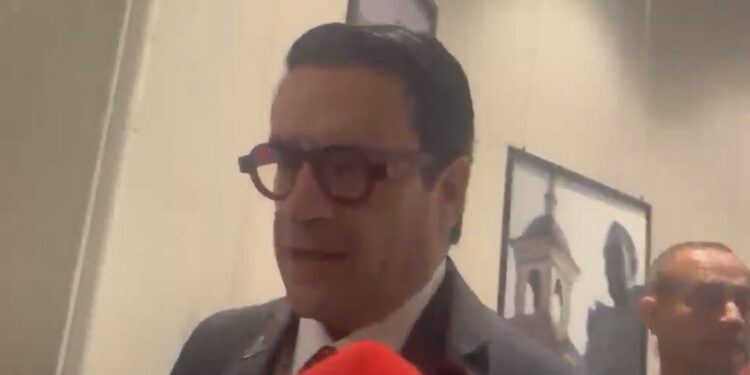 Activan trámites para la extradición de Leónidas Bustos por el ‘Cartel de la Toga’