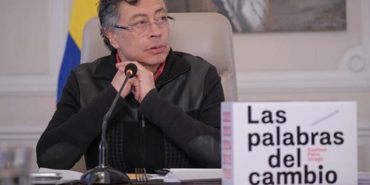 Contraloría revela que gobierno de Gustavo Petro tuvo el peor cumplimiento del Plan Nacional de Desarrollo en 12 años