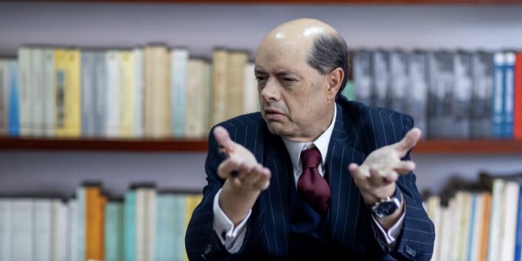 Enrique Vargas Lleras denuncia el “Pacto de Valledupar” y solicita acciones penales e internacionales contra Gustavo Petro