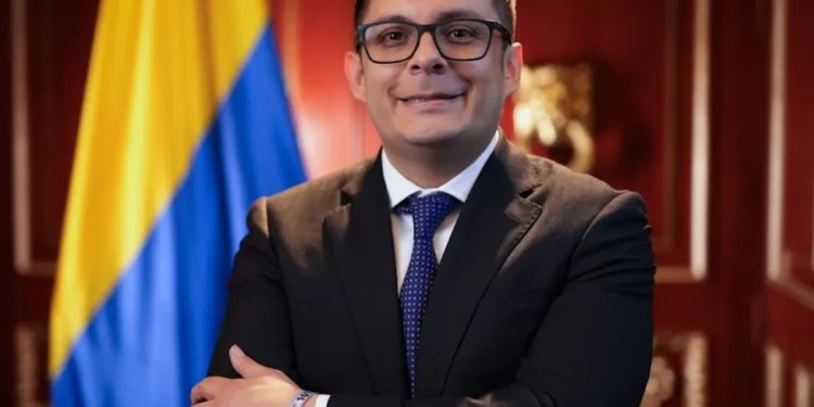 Representante David Cote denuncia a 7 magistrados de la Corte Constitucional por presunto prevaricato