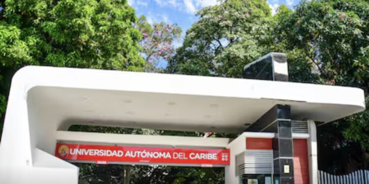Universidad Autónoma del Caribe enfrenta grave crisis financiera: docentes exigen plan de rescate a Mineducación por retrasos salariales