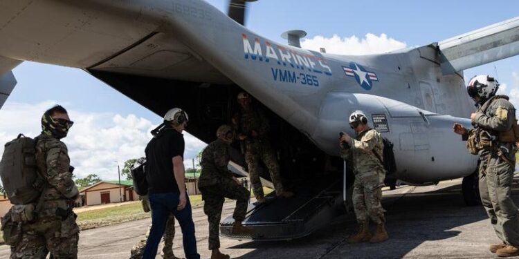 EE. UU. despliega 600 soldados en Panamá y abre la puerta a operaciones antidrogas en Colombia