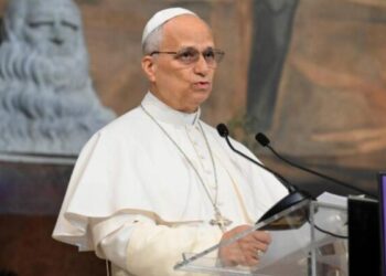 Operan con éxito al papa León XIV para extirparle un nódulo pulmonar en Roma