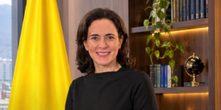Beatriz Vélez llega a Colpensiones con el reto de proteger el ahorro pensional de los colombianos