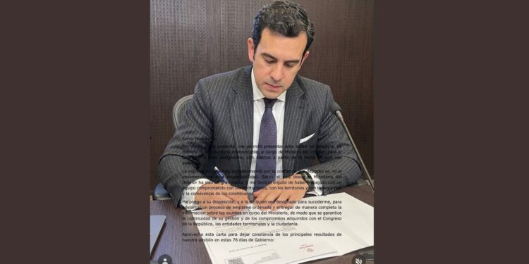 Rodrigo Lara presentó su renuncia al Ministerio del Interior tras 76 días: destaca eliminación de 557 contratos y devolución de $103 mil millones