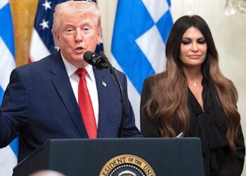 Trump asegura que Francia está “en llamas” y culpa a la inmigración tras disturbios que dejaron 1.800 detenidos