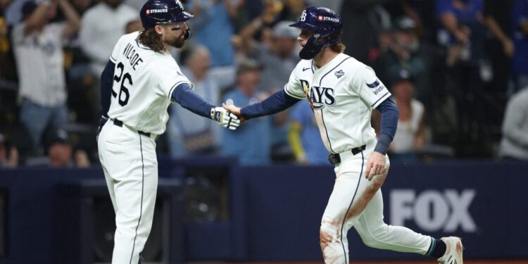 ¡Tampa Bay se niega a rendirse! Los Rays remontan en 12 entradas y frenan a Milwaukee